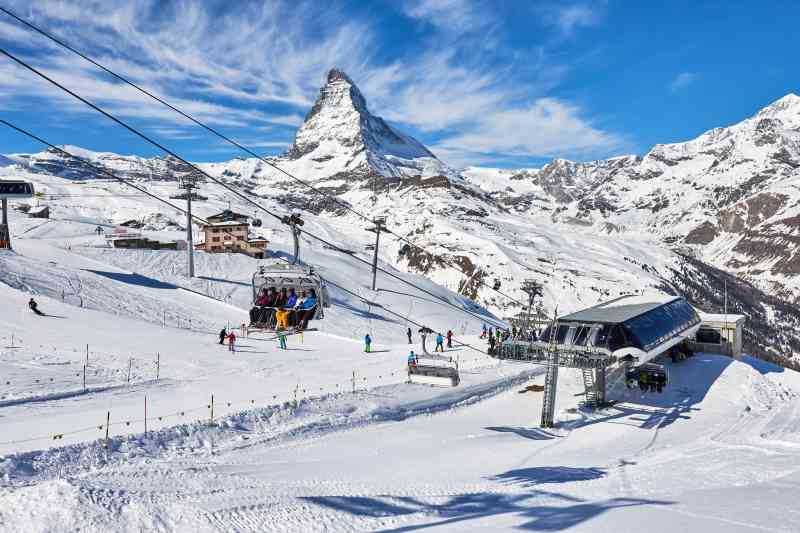 Una búsqueda de seis días en el área sobre Zermatt en los Alpes suizos no encontró rastro del empresario germano-estadounidense