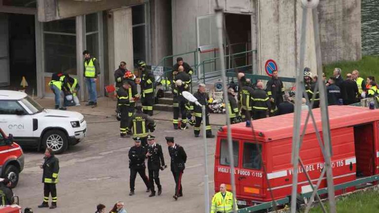 Tres muertos tras explosión en central eléctrica italiana